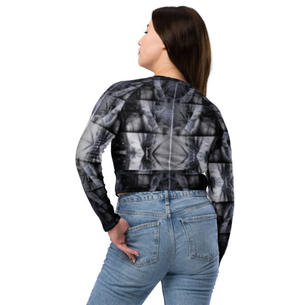 Recycled long-sleeve crop top 247 - Image 3